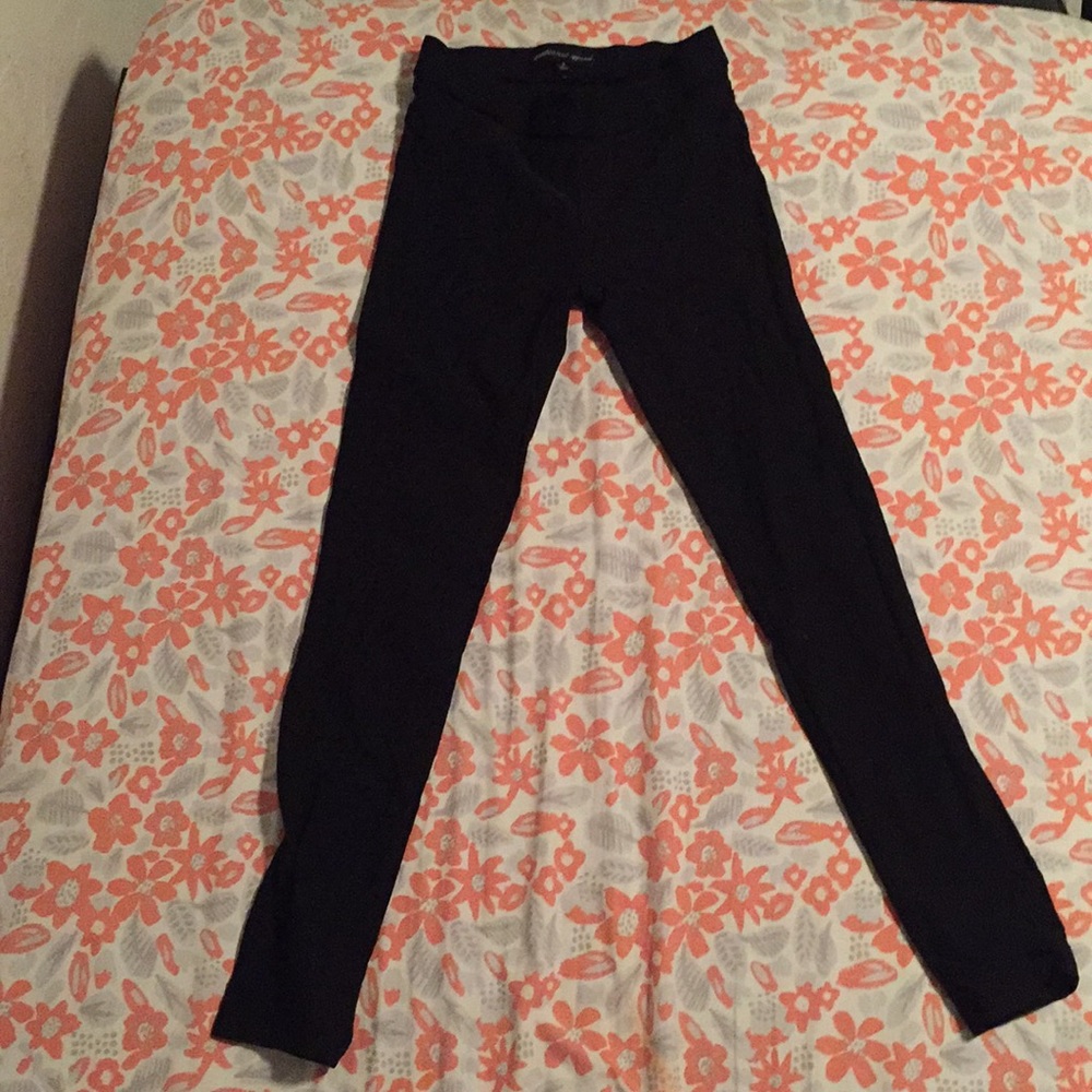 Black Dress Leggings w/ real butt pockets!